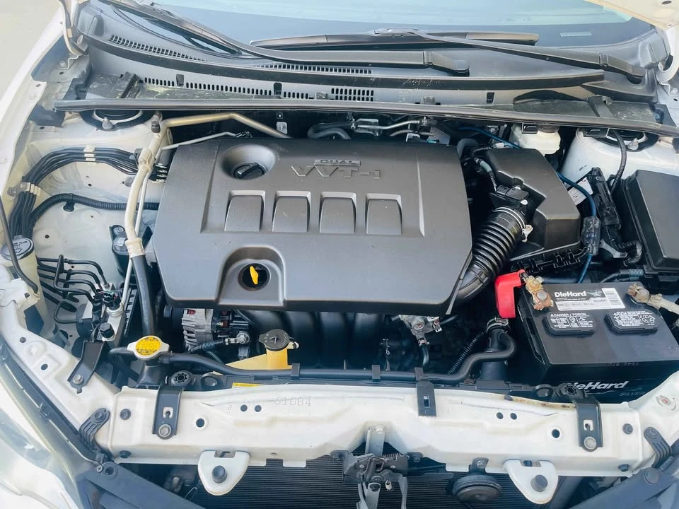 2014 Toyota Corolla 11th Gen - Image 13 of 21