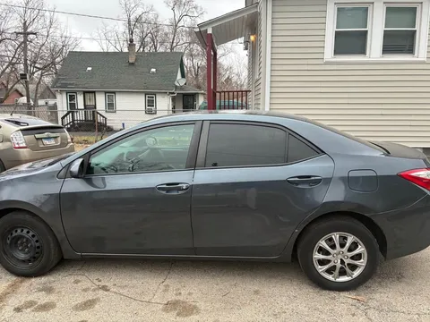 2014 Toyota Corolla 11th Gen - Image 2 of 8