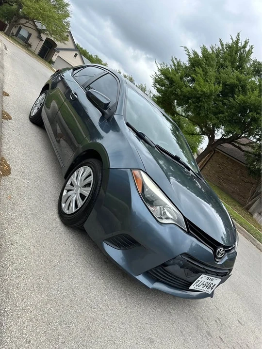 2014 Toyota Corolla 11th Gen - Image 2 of 9
