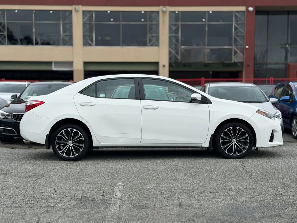 2014 Toyota Corolla 11th Gen - Image 4 of 12
