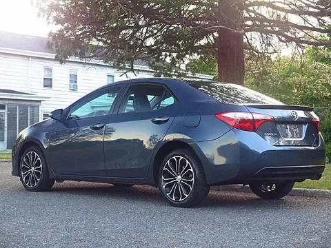 2014 Toyota Corolla 11th Gen - Image 3 of 20