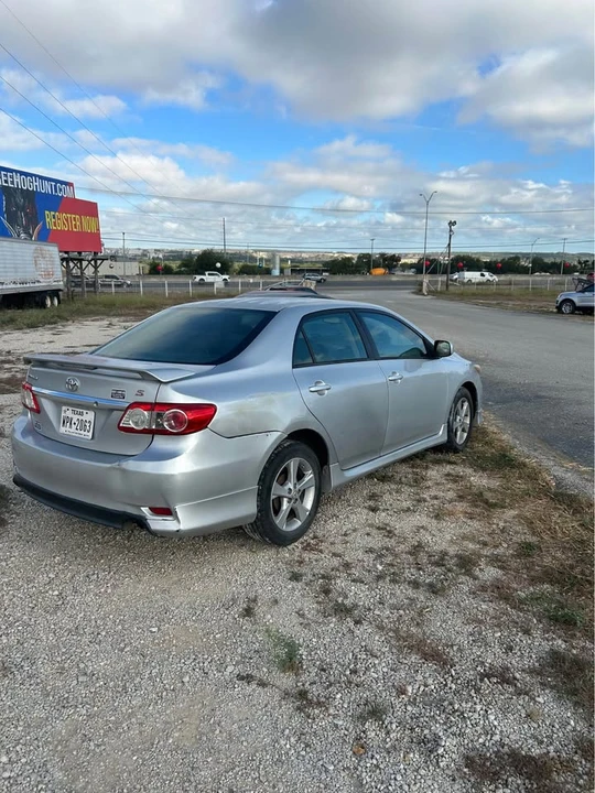 2014 Toyota Corolla 11th Gen - Image 6 of 6