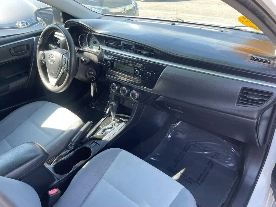 2014 Toyota Corolla 11th Gen - Image 14 of 19