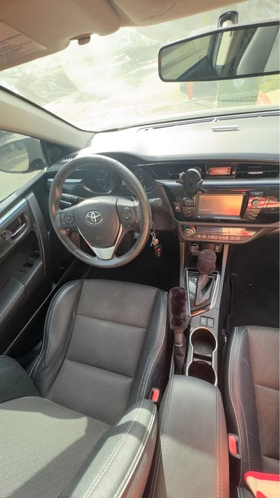 2014 Toyota Corolla 11th Gen - Image 2 of 4