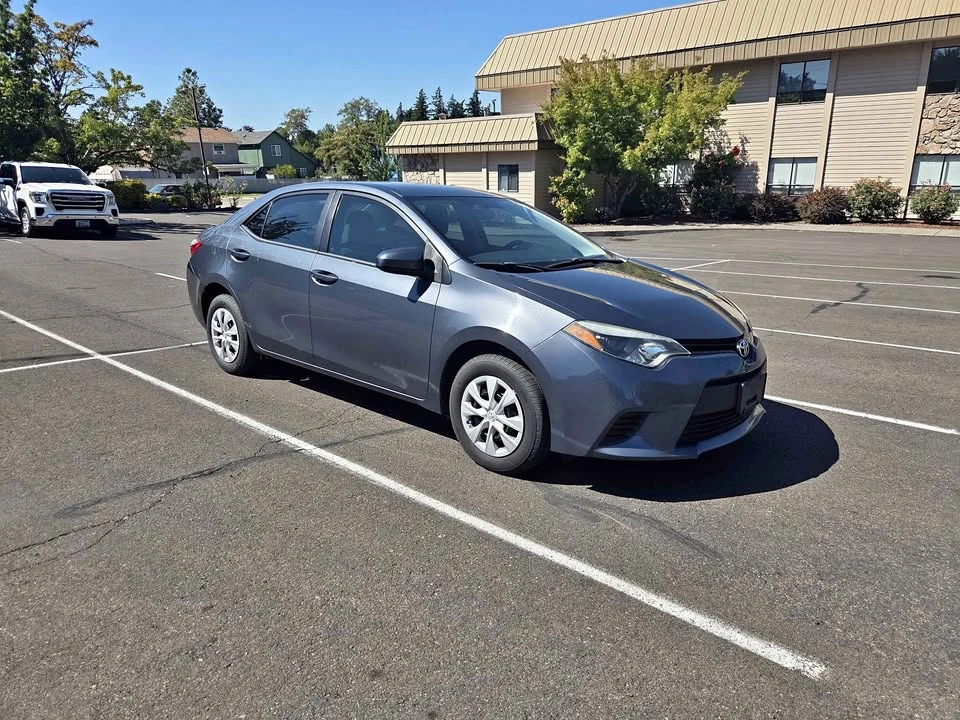2014 Toyota Corolla 11th Gen - Image 1 of 11