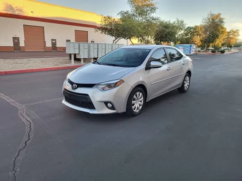 2014 Toyota Corolla 11th Gen - Image 2 of 10