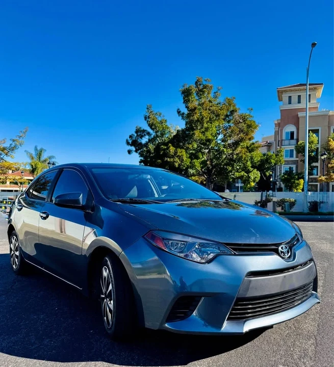 2014 Toyota Corolla 11th Gen - Image 2 of 7
