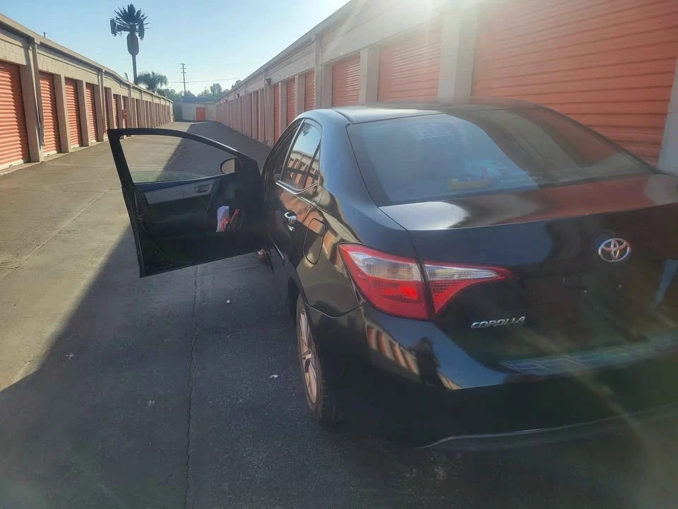 2014 Toyota Corolla 11th Gen - Image 2 of 3
