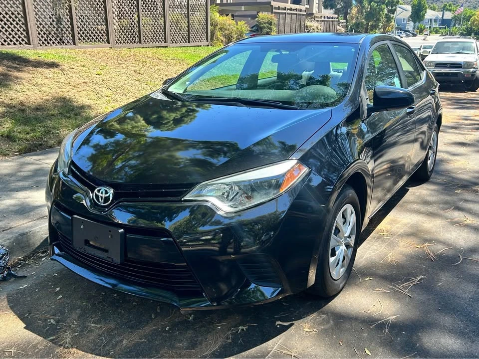 2014 Toyota Corolla 11th Gen - Image 2 of 9