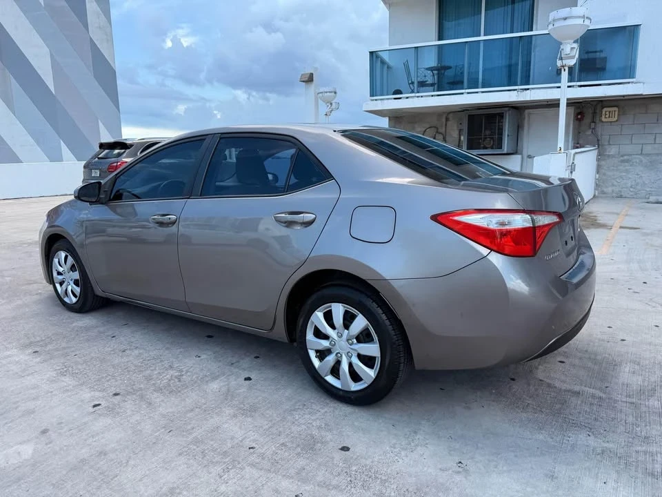 2014 Toyota Corolla 11th Gen - Image 5 of 12