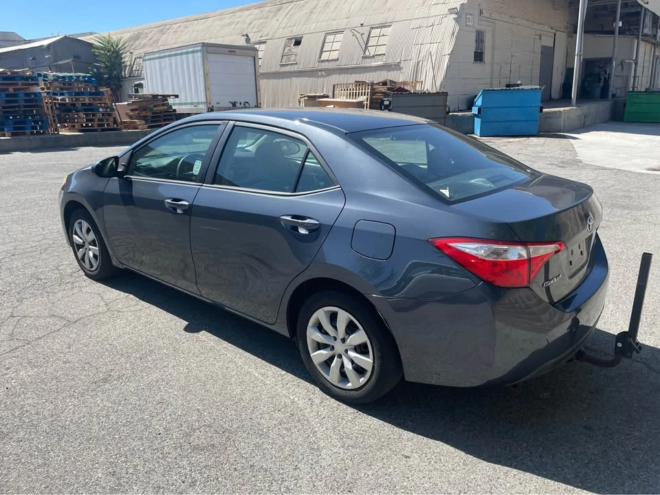 2014 Toyota Corolla 11th Gen - Image 5 of 8