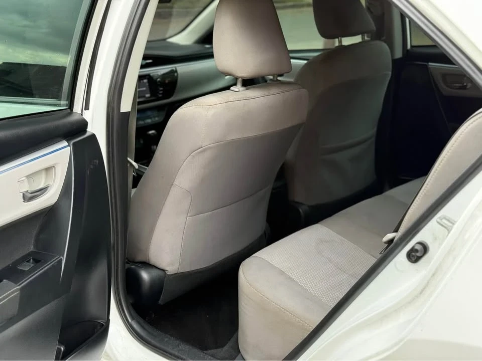 2014 Toyota Corolla 11th Gen - Image 6 of 9