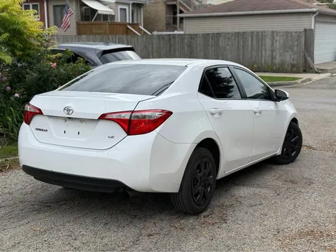 2014 Toyota Corolla 11th Gen - Image 4 of 9