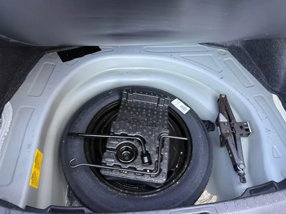 2014 Toyota Corolla 11th Gen - Image 14 of 14