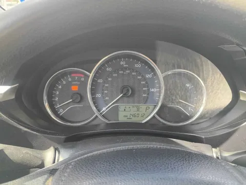 2014 Toyota Corolla 11th Gen - Image 2 of 6