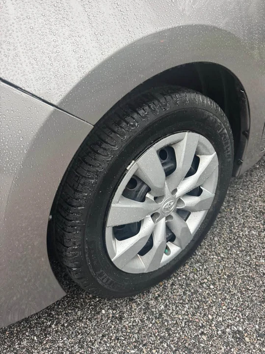 2014 Toyota Corolla 11th Gen - Image 11 of 20