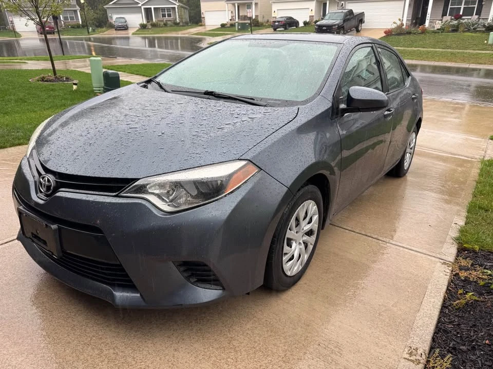 2014 Toyota Corolla 11th Gen - Image 2 of 8