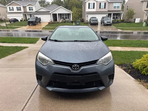 2014 Toyota Corolla 11th Gen - Image 3 of 8
