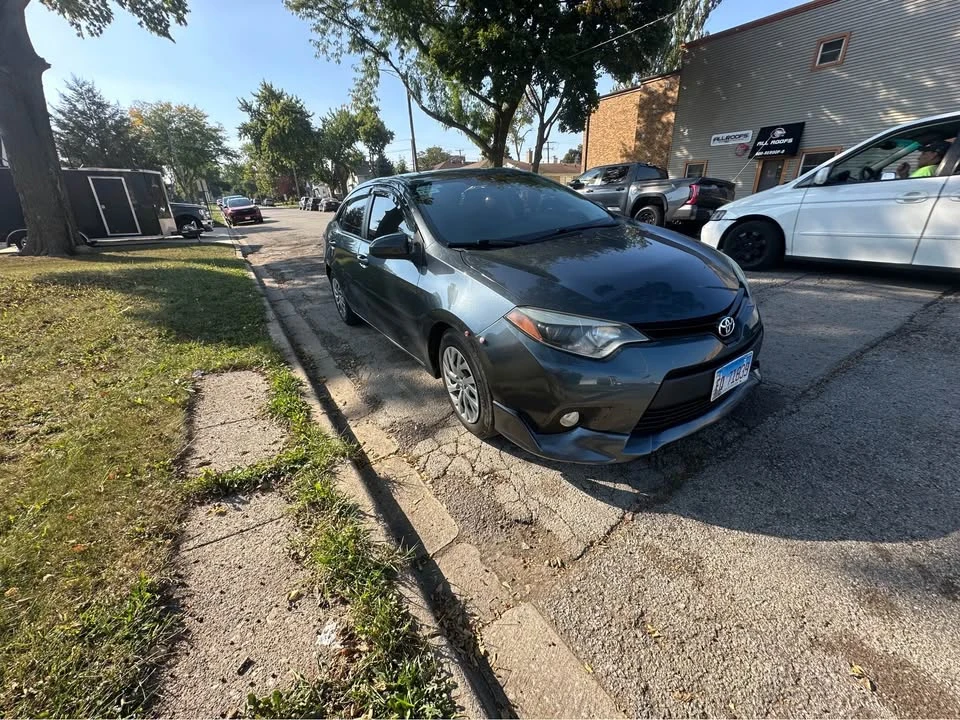 2014 Toyota Corolla 11th Gen - Image 2 of 6