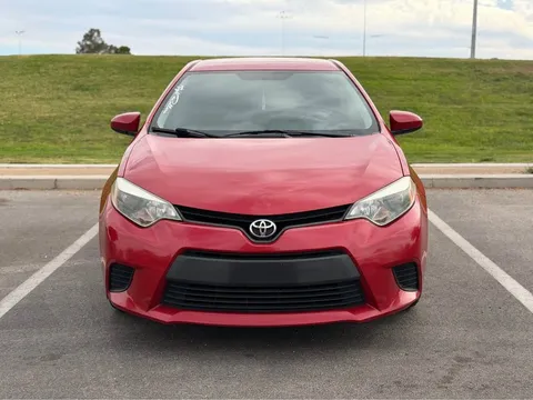 2014 Toyota Corolla 11th Gen - Image 2 of 11