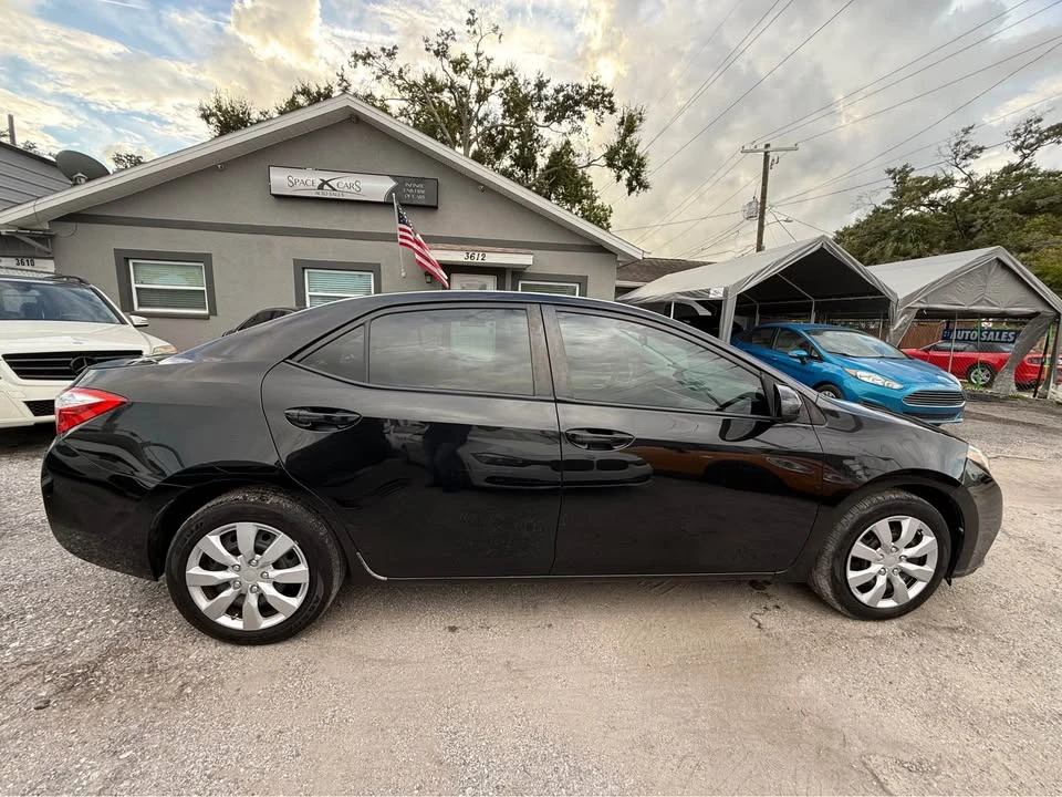 2014 Toyota Corolla 11th Gen - Image 8 of 20