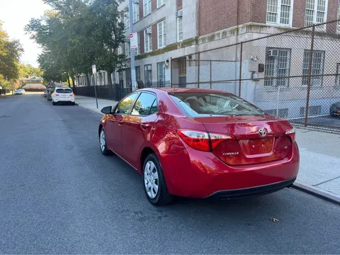 2014 Toyota Corolla 11th Gen - Image 3 of 12