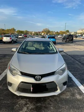 2014 Toyota Corolla LE Sedan