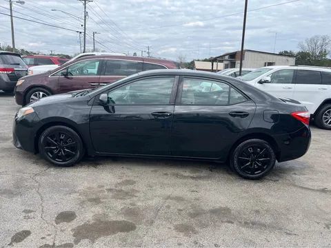 2014 Toyota Corolla 11th Gen - Image 4 of 13