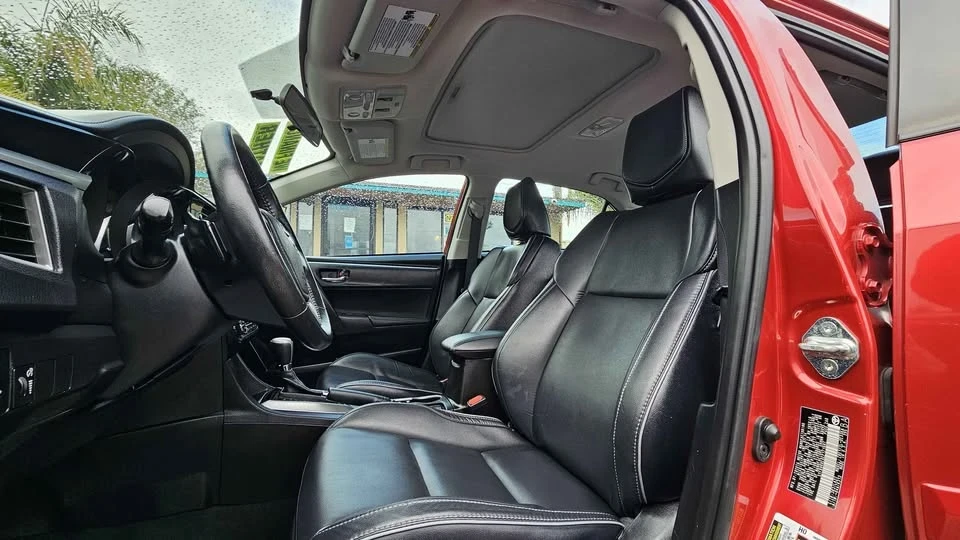2014 Toyota Corolla 11th Gen - Image 12 of 13