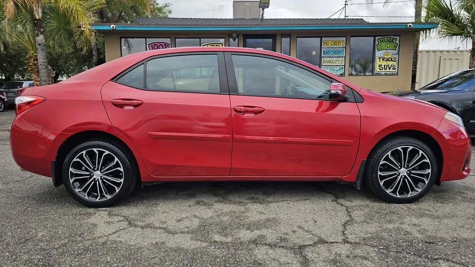 2014 Toyota Corolla 11th Gen - Image 6 of 13