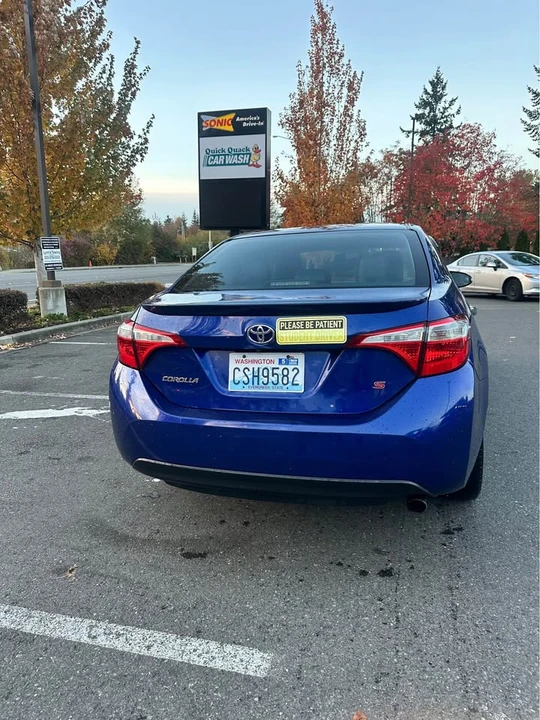 2014 Toyota Corolla 11th Gen - Image 4 of 8