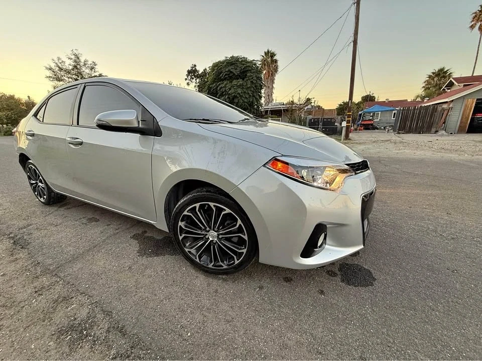 2014 Toyota Corolla 11th Gen - Image 1 of 11