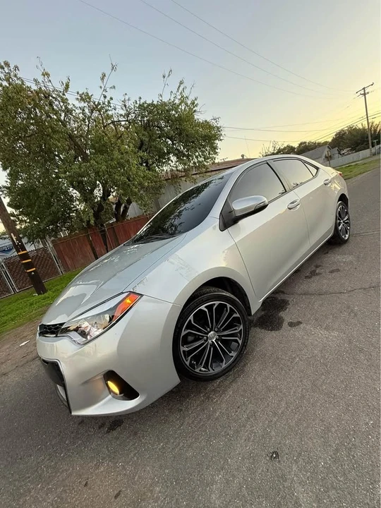 2014 Toyota Corolla 11th Gen - Image 7 of 11
