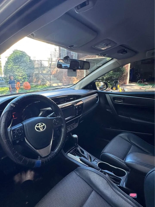 2014 Toyota Corolla 11th Gen - Image 6 of 8