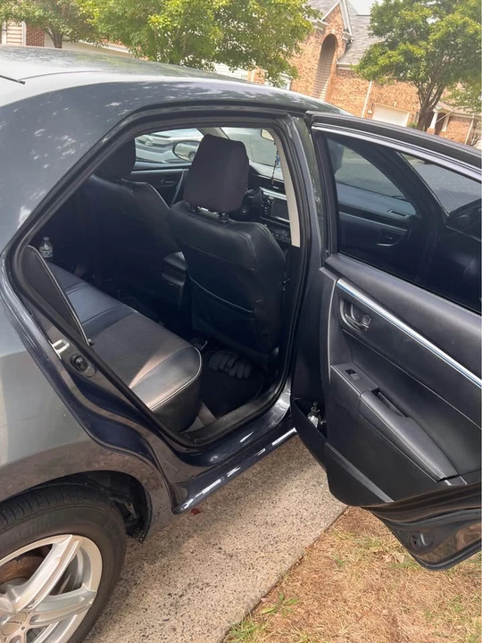 2014 Toyota Corolla 11th Gen - Image 6 of 8