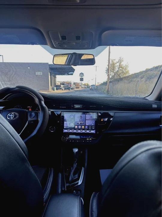 2014 Toyota Corolla 12th Gen - Image 12 of 14