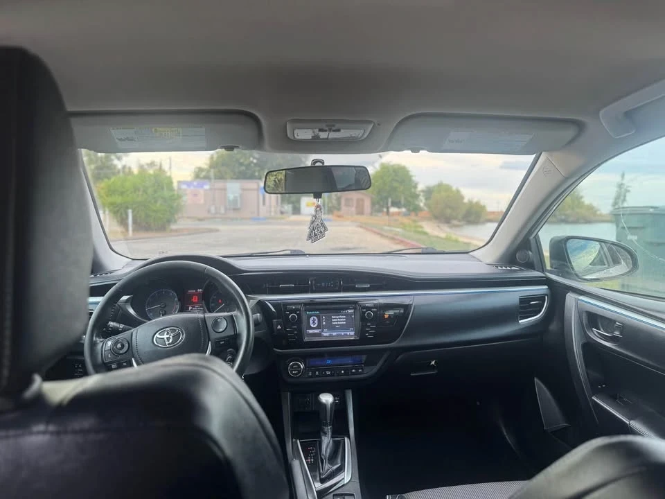 2014 Toyota Corolla 11th Gen - Image 8 of 10