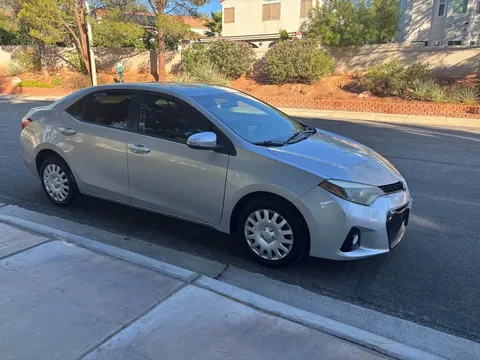 2014 Toyota Corolla 11th Gen - Image 3 of 14