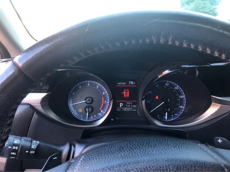2014 Toyota Corolla 11th Gen - Image 9 of 11