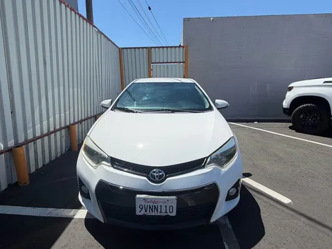 2014 Toyota Corolla 11th Gen - Image 2 of 6