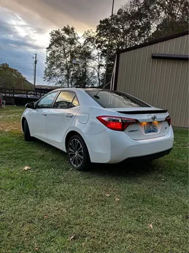 2014 Toyota Corolla 11th Gen - Image 4 of 11