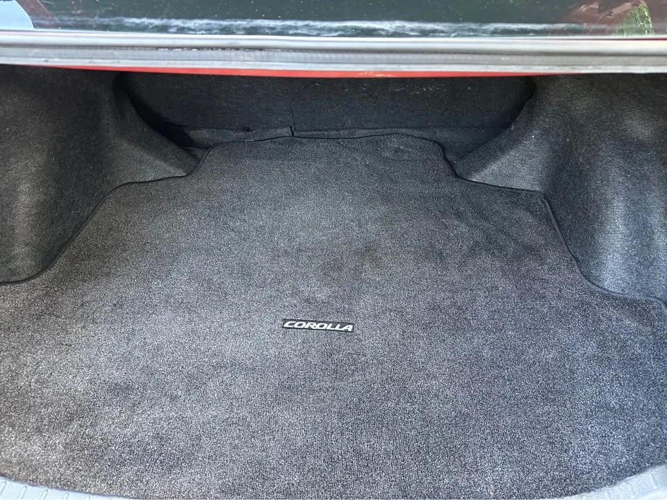 2014 Toyota Corolla 11th Gen - Image 13 of 15