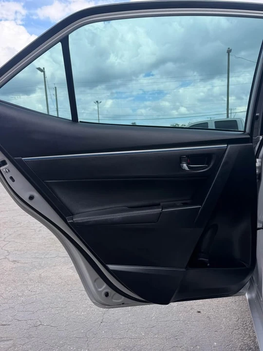 2014 Toyota Corolla 11th Gen - Image 14 of 20
