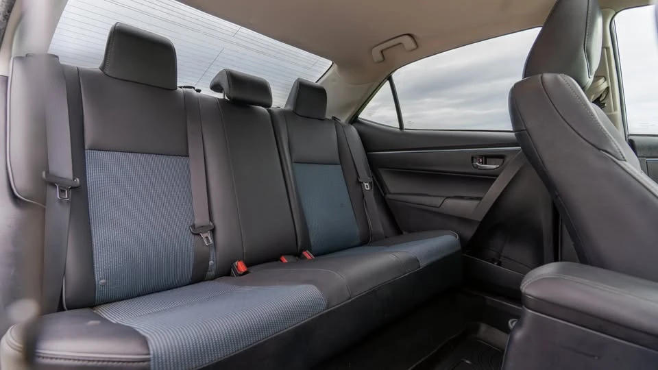 2014 Toyota Corolla 11th Gen - Image 17 of 20