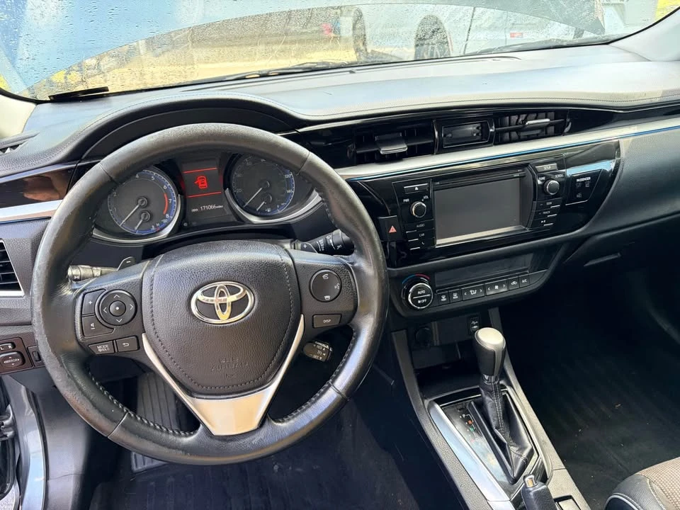 2014 Toyota Corolla 11th Gen - Image 9 of 14