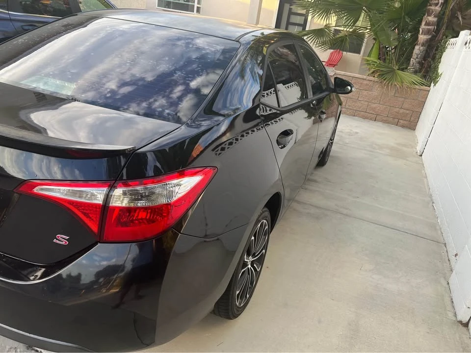 2014 Toyota Corolla 11th Gen - Image 5 of 11