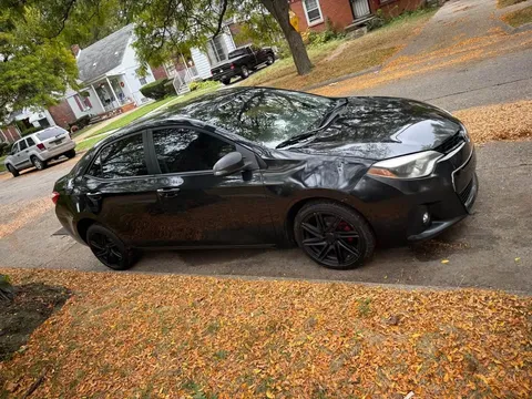 2014 Toyota Corolla 11th Gen - Image 2 of 11