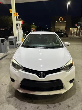 2014 Toyota Corolla 11th Gen - Image 4 of 9