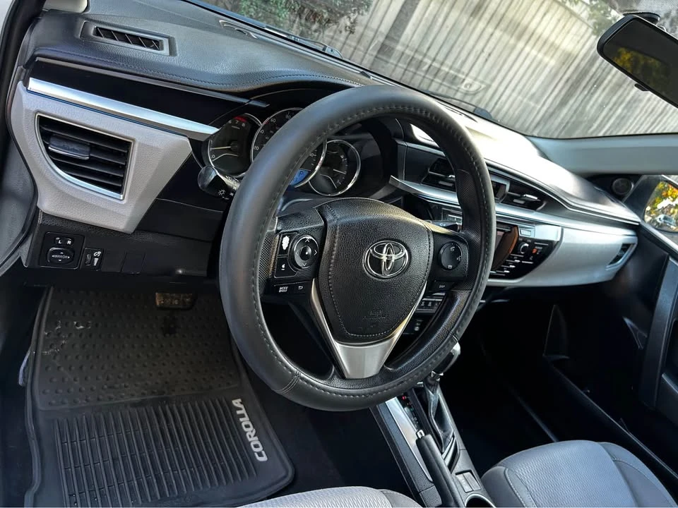 2014 Toyota Corolla 11th Gen - Image 7 of 9
