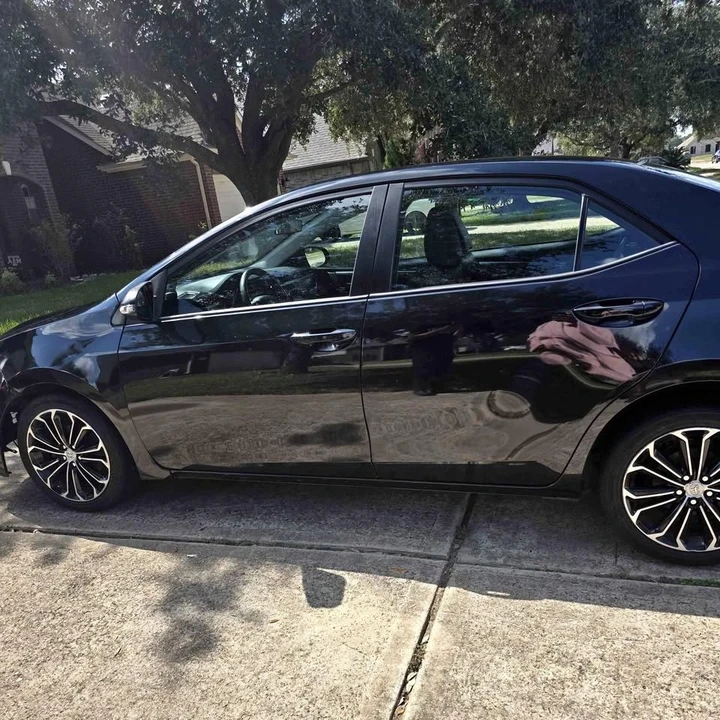 2014 Toyota Corolla 11th Gen - Image 1 of 11